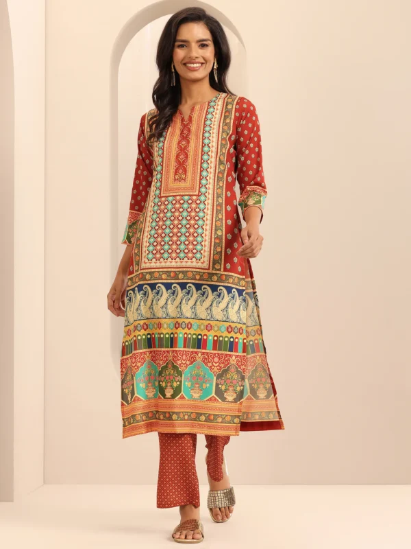 Women Multi Printed Poly Crepe Straight Kurta Set - Image 4