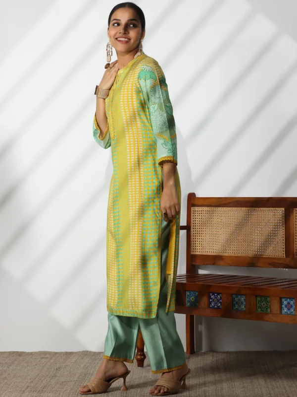 Women Yellow Printed Cotton Blend Straight Suit With Dupatta - Image 5