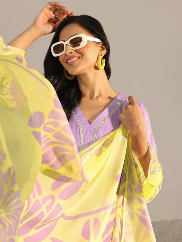 Women Lavender Printed Cotton Straight Suits With Dupatta - Image 2