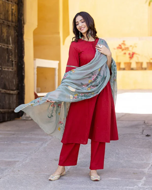 Women Crimson Handpainted Suit Set - Image 4