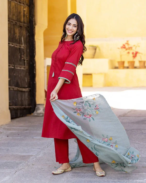 Women Crimson Handpainted Suit Set - Image 3