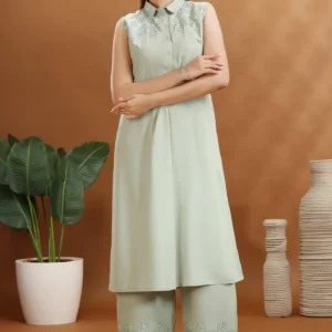 Women Mint Green Rayon Embroidered A Line Sleeveless Kurta and Pant Set