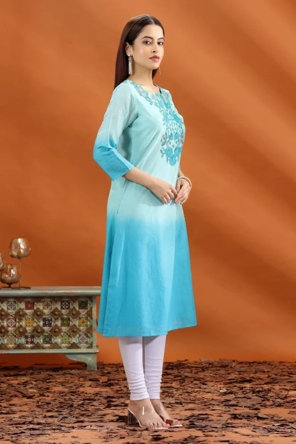 Women Teal Chanderi Straight Embroidered Kurta - Image 5